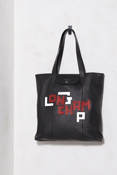 اختبر فخامة الطباعة مع LONGCHAMP LGP